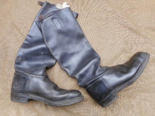 GERMAN ARMY / WAFFEN SS / LUFTWAFFE CAVALRY OFFICER TYPE JACK BOOTS