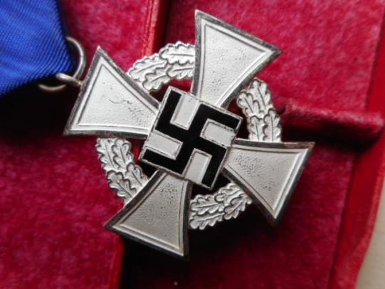 WW2 GERMAN Faithful Service Award For 25 years Treue Dienst Ehrenzeichen 25 Jahre