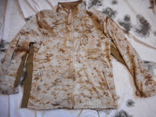 GENUINE USMC US MARINES MARINE marpat 180S APECS CDJ SOFT SHELL COMBAT JACKET L