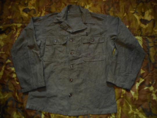 ORIGINAL US ARMY ISSUE OG 107 M51 M 1951 UTILITY SHIRT early VIETNAM WAR m mediuM