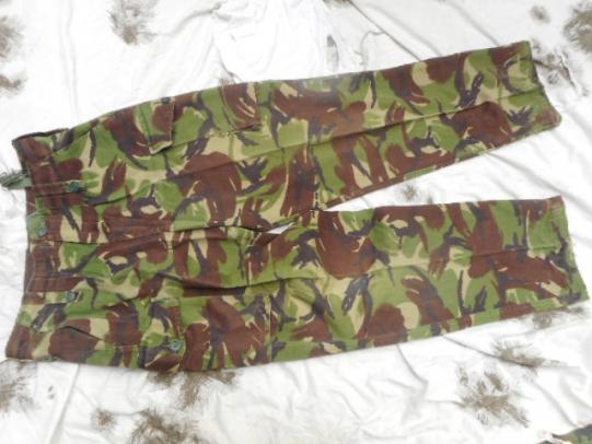 GENUINE ARMY ISSUE old type TEMPERATE pattern DPM CAMO COMBAT trousers pants M