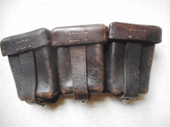 original WW2 GERMAN ARMY HEER WH Waffen ss WSS k98 black LEATHER ammo POUCH