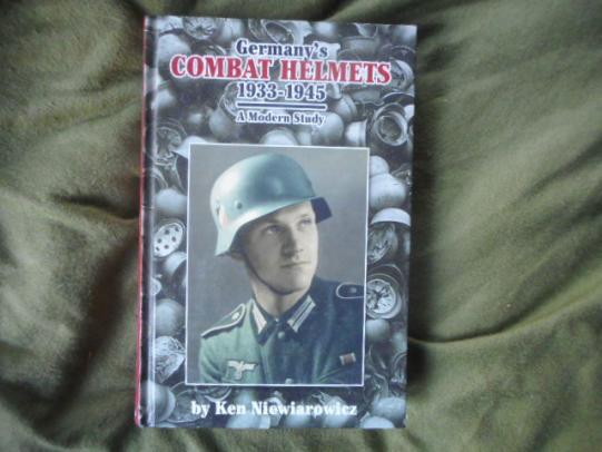 ww2 german book GERMANY´S COMBAT HELMETS 1933 to 1945 A MODERN STUDY KEN NIEWIAROWICZ