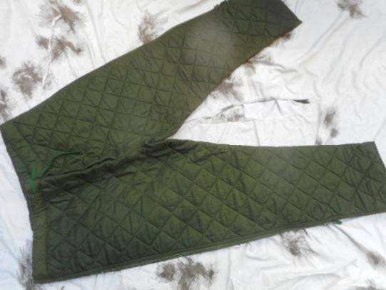 GENUINE BRITISH ARMY ISSUE old type falklands war QUILTED ARCTIC TROUSER LINERS