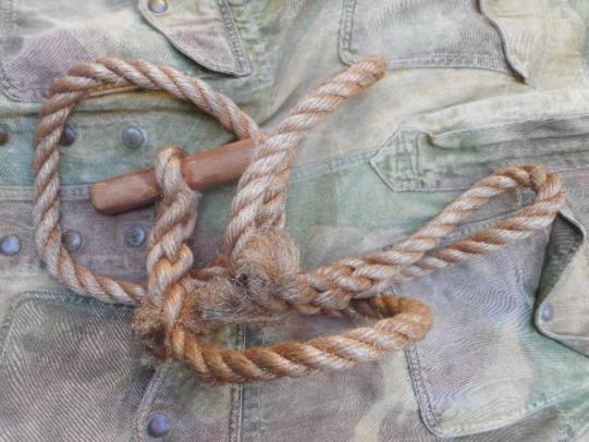 GENUINE WW2 ISSUE BRITISH PARATROOPER AIRBORNE TOGGLE ROPE commando denison MINT CONDITION