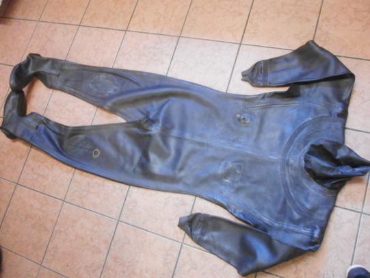 ORIGINAL rare FALKLANDS WAR ERA SAS SBS divers  dress WET / DRY SUIT SIZE 5