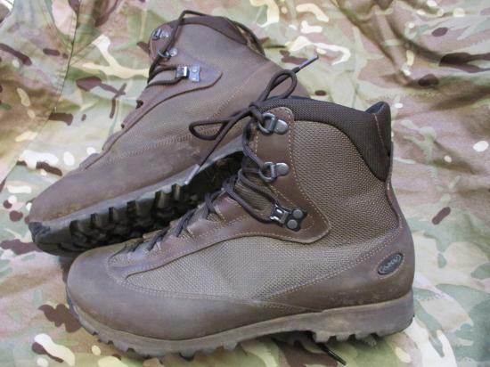 BRITISH ARMY ISSUE aku COMBAT BOOTS BOOT mod mtp / multicam brown SIZE uk 8 L