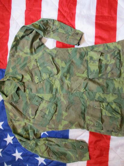 original US ARMY ERDL green VIETNAM War SLANT POCKET jungle JACKET COAT ripstop AIRBORNE PARATROOPER