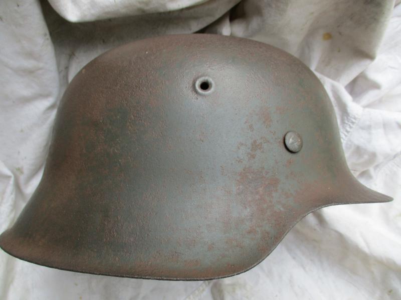 ORIGINAL 1944 WW2 GERMAN ARMY / WAFFEN SS m42 STEEL COMBAT HELMET KL68 4190