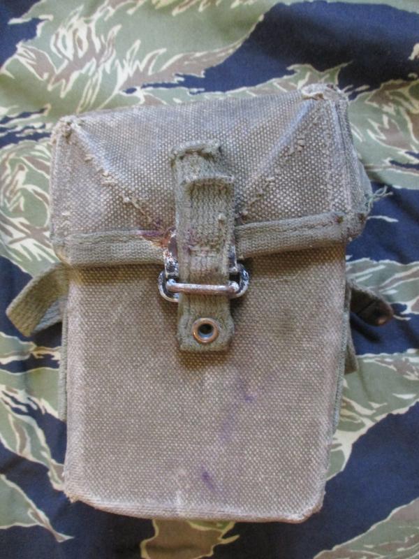 GENUINE 1959 dated US ARMY / USMC  issue VIETNAM WAR M56 M 1956 M 56 m16 ammo magazine WEBBING POUCH