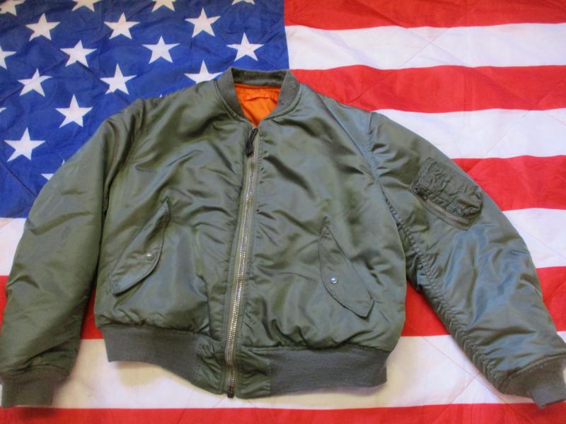 1972 /73 VIETNAM WAR USAF ISSUE ALPHA INDUSTRIES MA1 bomber pilot JACKET COAT XL