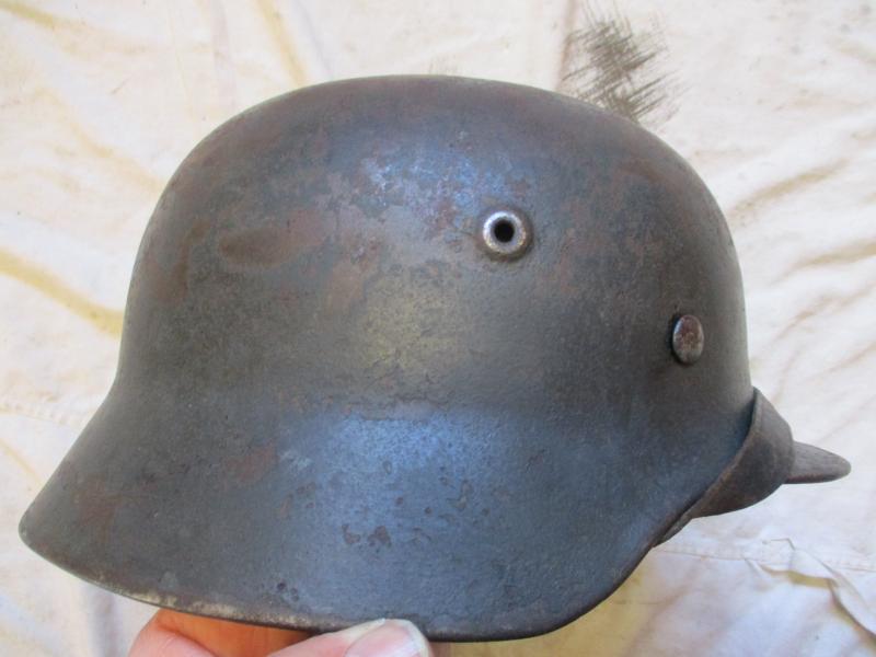 ORIGINAL genuine WW2 GERMAN WH ARMY m40 former SINGLE DECAL HELMET SE64 more pictures