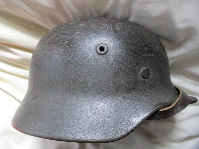 ORIGINAL genuine WW2 GERMAN WH ARMY m40 former SINGLE DECAL HELMET Q64  MORE PICTURES
