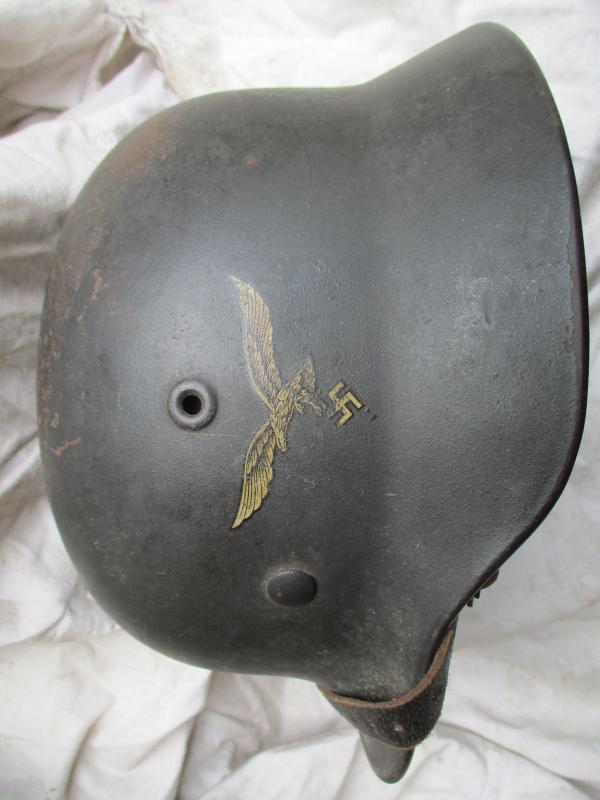 ww2 GERMAN LUFTWAFFE M40 SD / DD HELMET Q64 6666