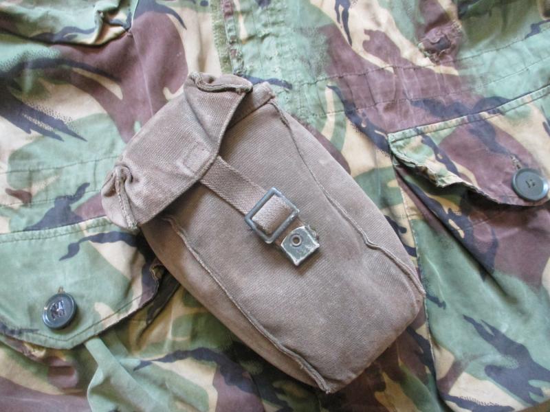 BRITISH ARMY ISSUE 58 PATTERN WEBBING water bottle POUCH Falklands War era