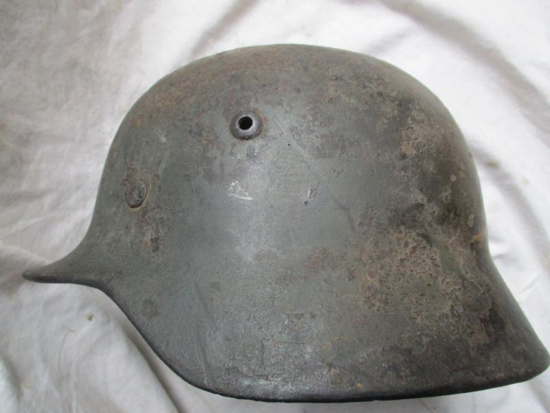 ORIGINAL genuine REAL WW2 GERMAN WH ARMY m35 STEEL combat  HELMET ET maker