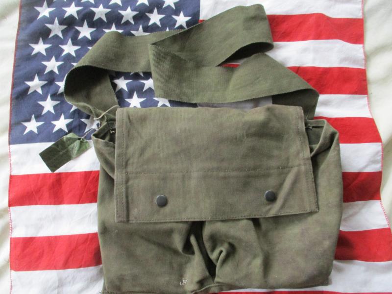 GENUINE issue US ARMY / USMC VIETNAM WAR era CLAYMORE MINE BAG SATCHEL complete