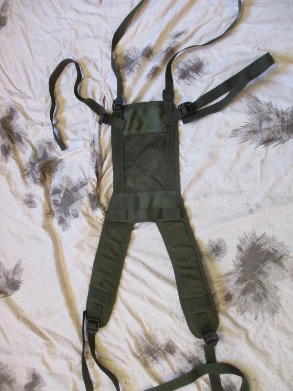 GENUINE BRITISH ARMY gulf war 1 ISSUE og green PLCE webbing MAIN YOKE