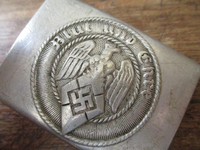 ORIGINAL worn used WW2 GERMAN HITLER YOUTH BELT BUCKLE maker marked M4/38 RZM