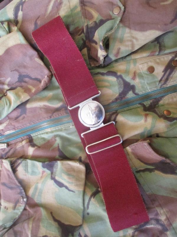 GENUINE PARACHUTE REGIMENT Falklands war era VICTOR VICTORS STABLE BELT para