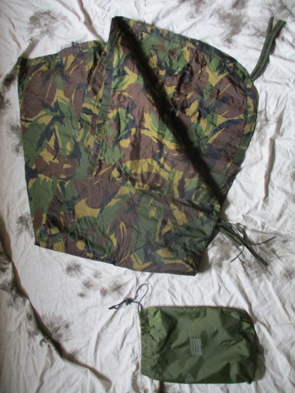 DUTCH ARMY NL NATO issue UK DPM CAMO PONCHO LINER / BLANKET / jungle sleeping bag & STUFF SACK