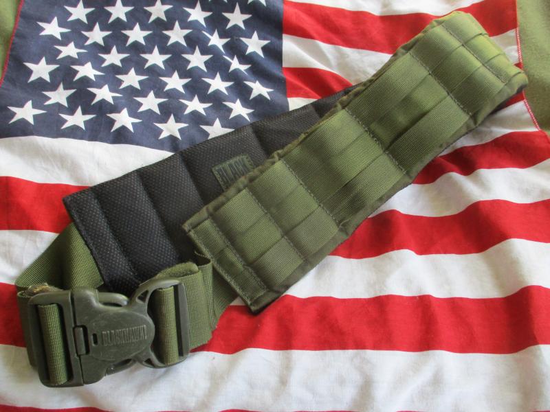 BLACKHAWK MOLLE strike PADDED SHOOTER BELT PAD uksf / sas / uksfsg para og green