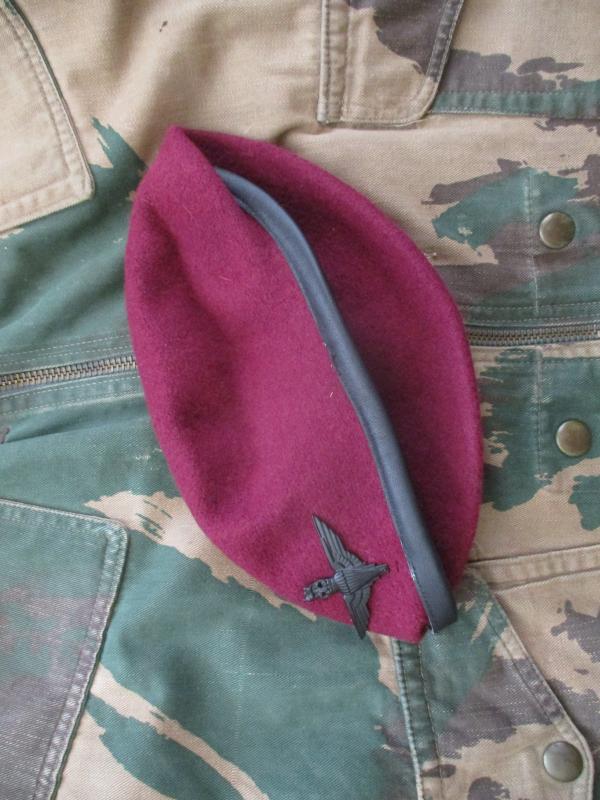 PARACHUTE REGIMENT AIRBORNE MAROON combat / field BERET leather band SHAPED used