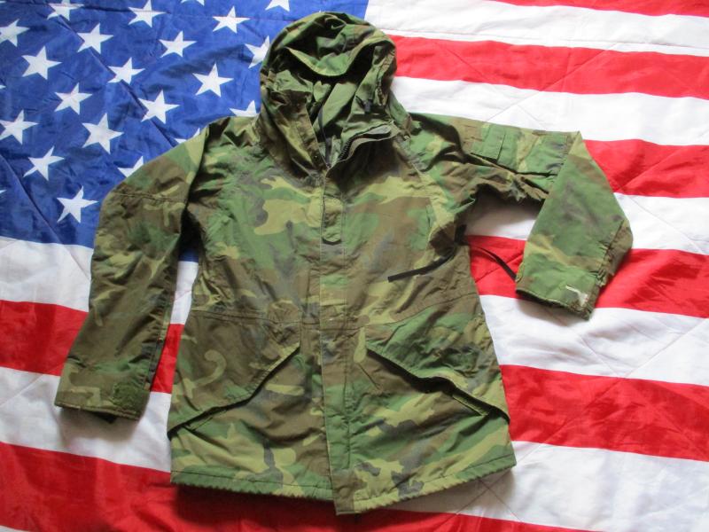 GENUINE US Army ISSUE ECWCS ECW USA woodland camo waterproof goretex PARKA COAT