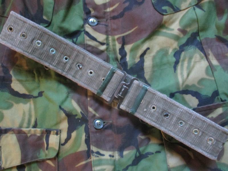real BRITISH ARMY / PARACHUTE REGIMENT ISSUE 58 PATTERN WEBBING BELT falklands