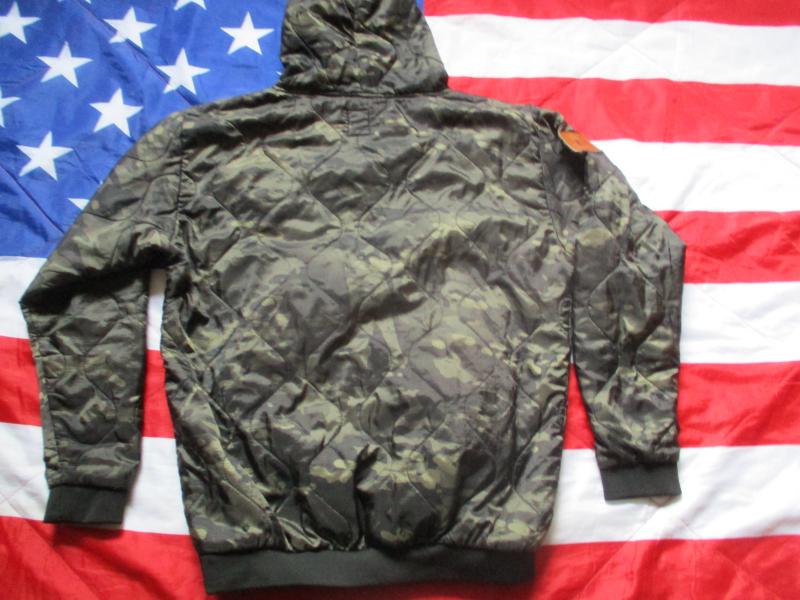 WIDOW ONE ZERO multicam / mtp black WOOBIE poncho liner JACKET medium