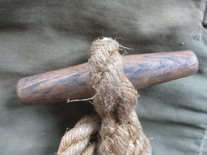 GENUINE WW2 ISSUE BRITISH PARATROOPER AIRBORNE denison TOGGLE ROPE