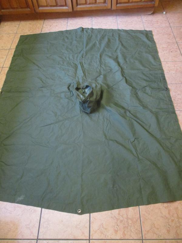 GENUINE BRITISH ARMY ISSUE Falklands War era 58 pattern PONCHO / CAPE / SHELTER