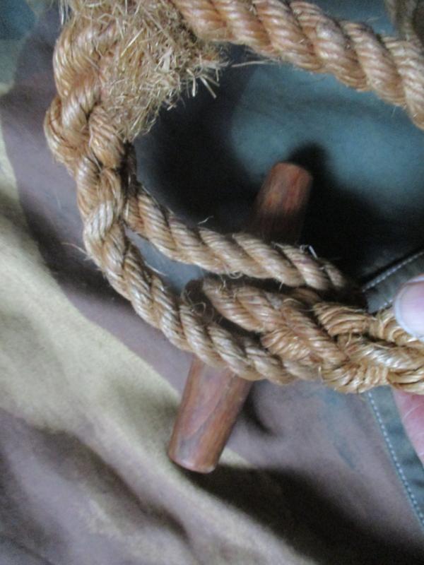 GENUINE WW2 ISSUE BRITISH PARATROOPER AIRBORNE denison TOGGLE ROPE