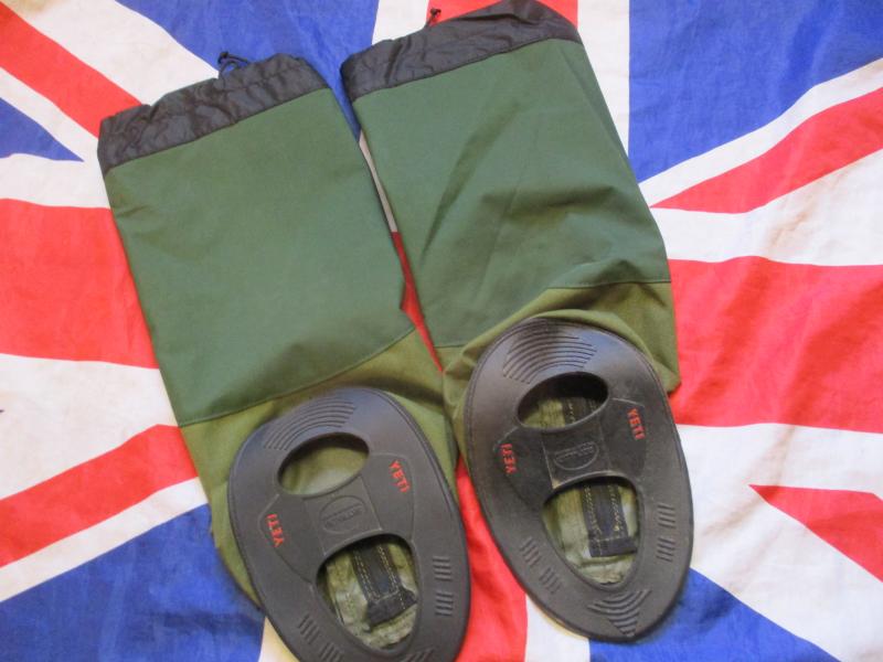 BERGHAUS YETI wilderness attack GORETEX WATERPROOF MOUNTAIN boot GAITERS SIZE XL