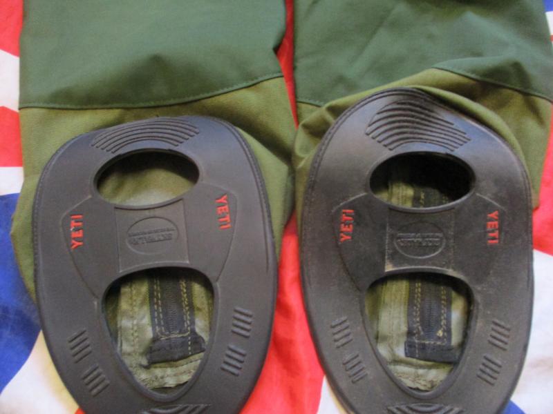 BERGHAUS YETI wilderness attack GORETEX WATERPROOF MOUNTAIN boot GAITERS SIZE XL