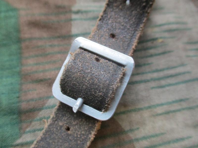 ORIGINAL WW2 GERMAN ARMY / LUFTWAFFE / WAFFEN SS / KRIEGSMARINE m40 m35 m42 BLACK LEATHER HELMET CHIN STRAP