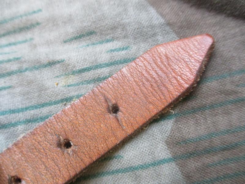 ORIGINAL WW2 GERMAN ARMY / LUFTWAFFE / WAFFEN SS / KRIEGSMARINE m40 m35 m42 BLACK LEATHER HELMET CHIN STRAP