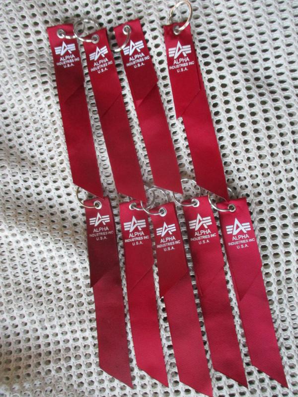 REAL GENUINE Alpha Industries Remove Before Flight KEY Ring Zip Pull Cord