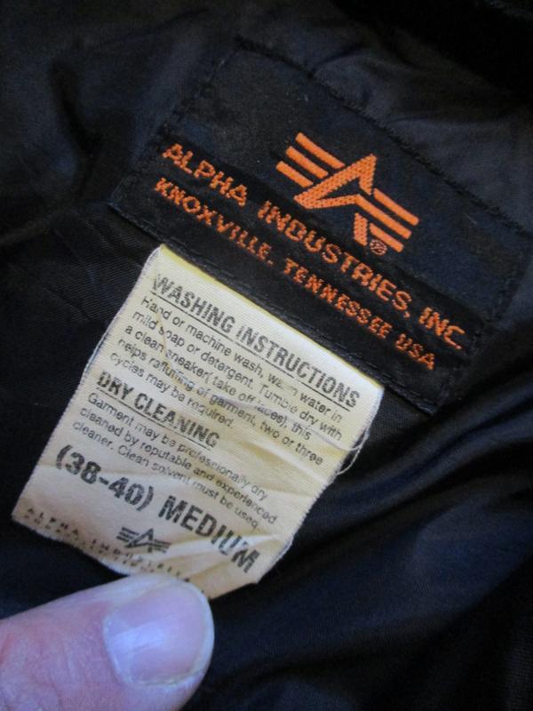 GENUINE ALPHA INDUSTRIES USA warm down feather filled ARCTIC JACKET black MEDIUM