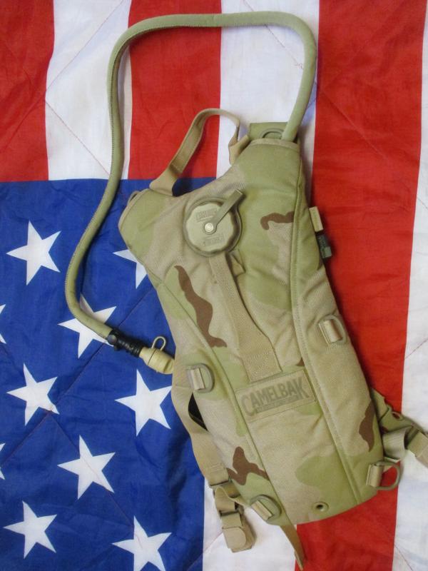 GENUINE US Aarmy USSF / seal team DevGru Afghanistan ISSUE CAMELBAK THERMOBAK 3L tri desert camo