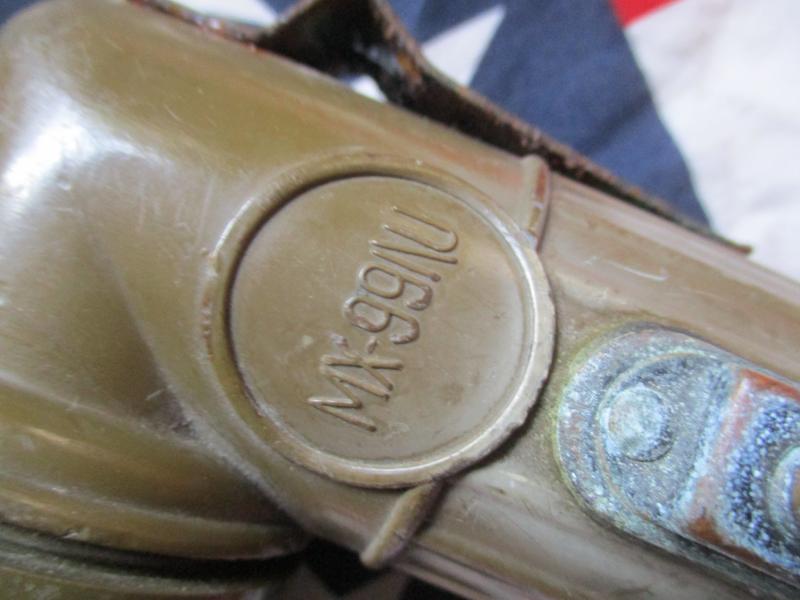 GENUINE US ARMY USMC issue Vietnam War TORCH FLASHLIGHT fulton USA MX-991/U