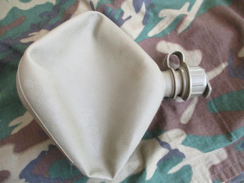 1986 US ARMY issue 2qt 2 quart COLAPSABLE BLADDER water canteen bottle ALICE M67