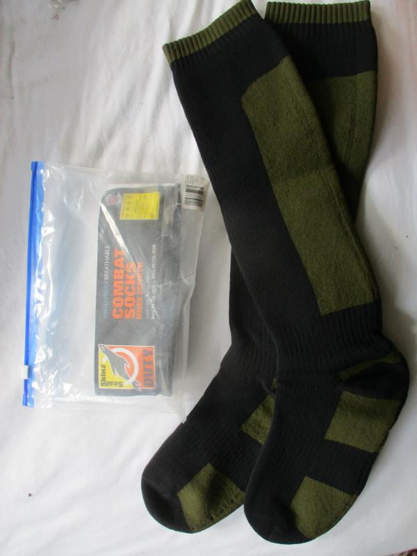 British Army ISSUE Sealskinz Knee Length Waterproof Combat Socks LARGE new