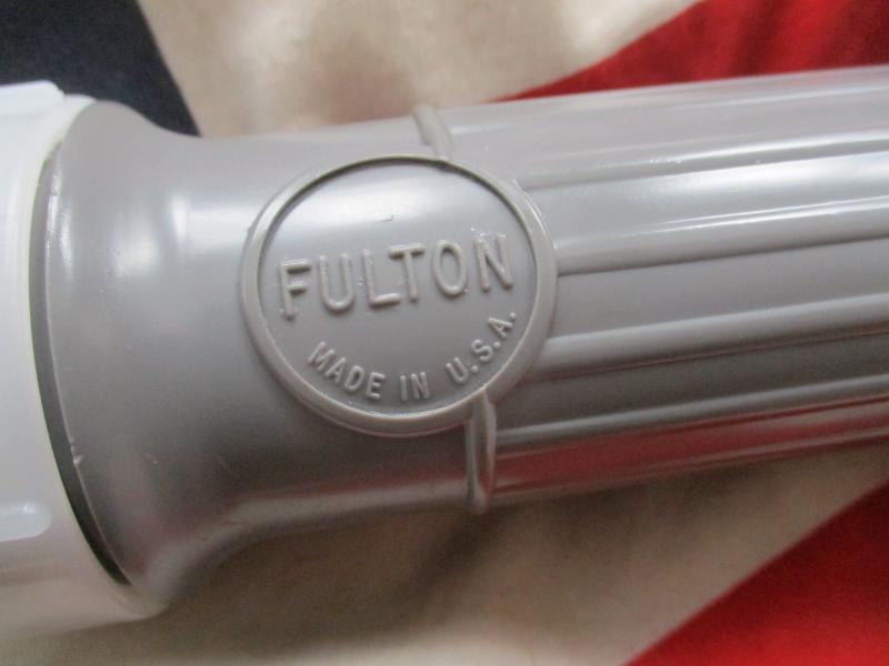GENUINE US Army / USAF US AIR FORCE issue WAND BEACON TORCH FLASHLIGHT FULTON new