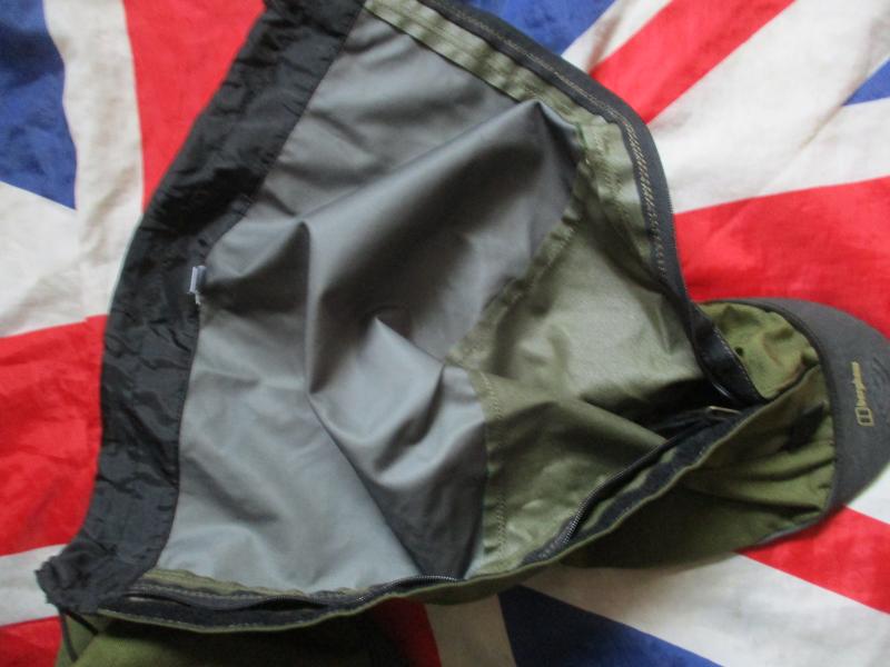 BERGHAUS YETI wilderness attack GORETEX WATERPROOF MOUNTAIN boot GAITERS large