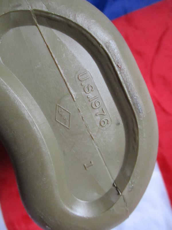1976 US ARMY issue 1qt water canteen bottle & MUG & 1980'S ALICE M67 POUCH