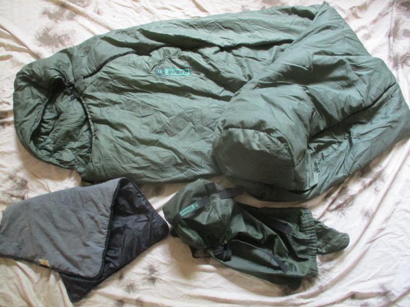 GENUINE NANOK OF NORWAY ENFURANCE -10 MILITARY sleeping BAG & STUFFSAK & PILLOW