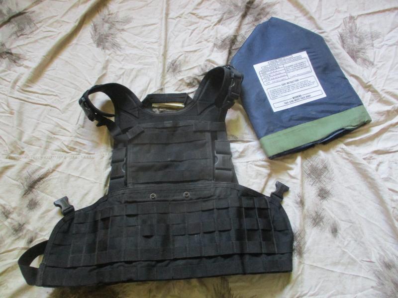 BLACKHAWK molle COMMANDO CHEST HARNESS RIG PLATE CARRIER & soft ARMOUR black