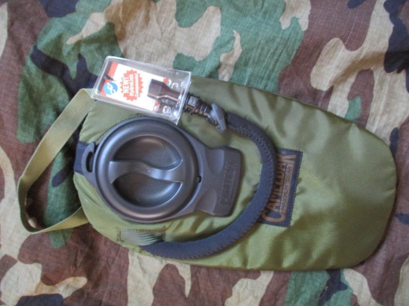GENUINE 2L CAMELBAK PACK / INNER PATROL PACK  DAY SACK CARRIER ETC new