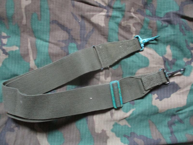GENUINE US ARMY issue VIETNAM WAR M56 WEBBING CARRYING STRAP 2qt canteen / CAR15 / M16 RIFLE SLING